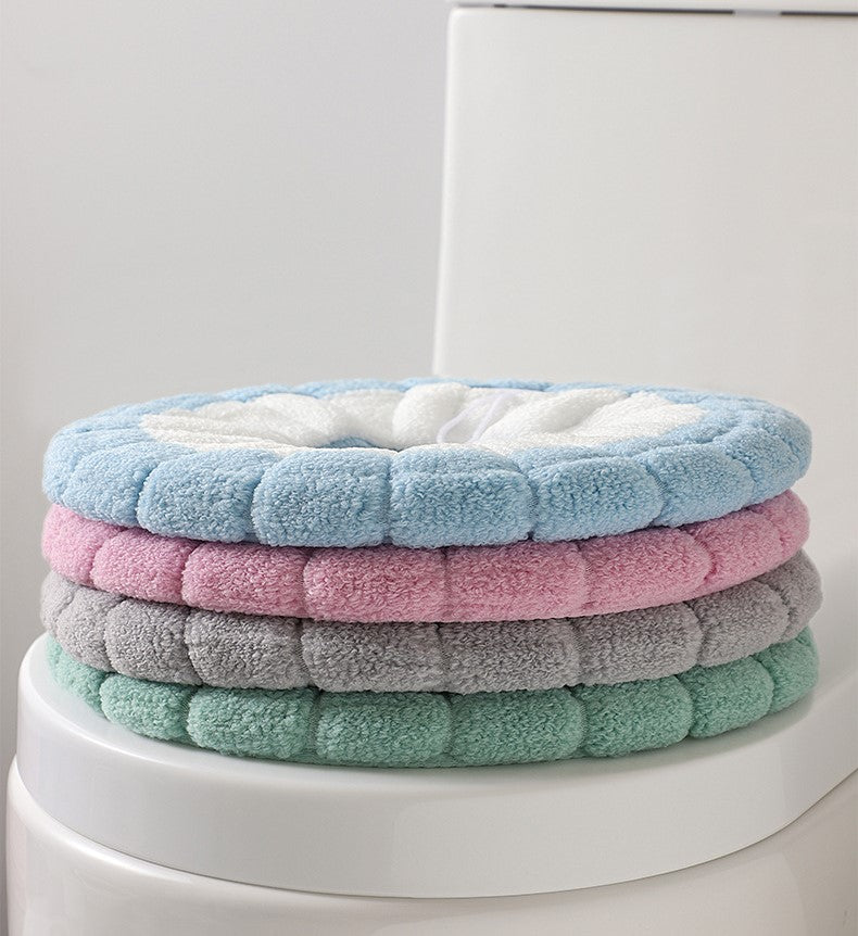 TSRW's Plush Winter Toilet Seat Cushion